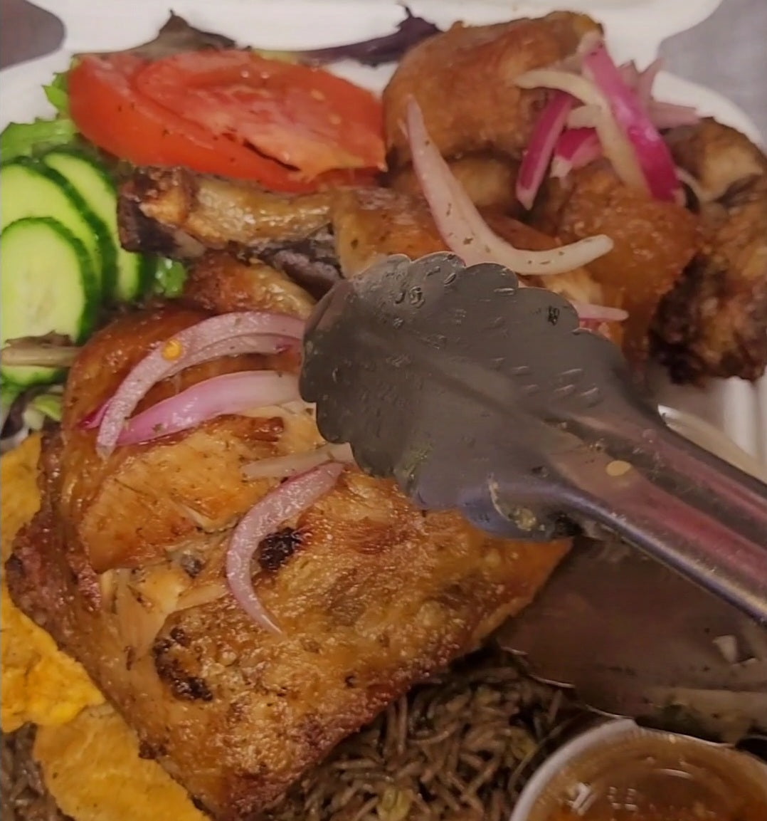 Poulet et griot Bouillon de saveurs